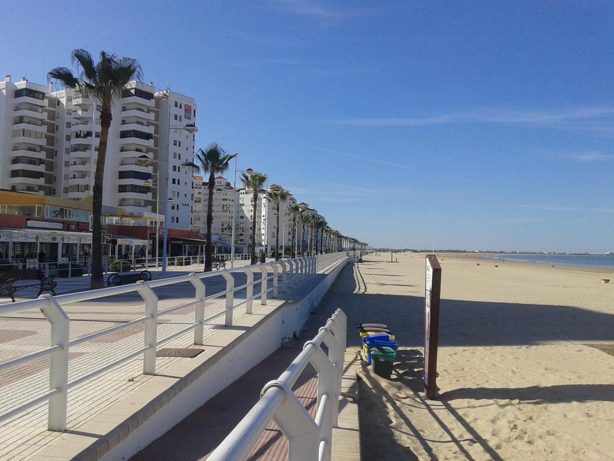 Apartamento Primera Linea De Playa Valdelagrana El Puerto de Santa María Exterior foto